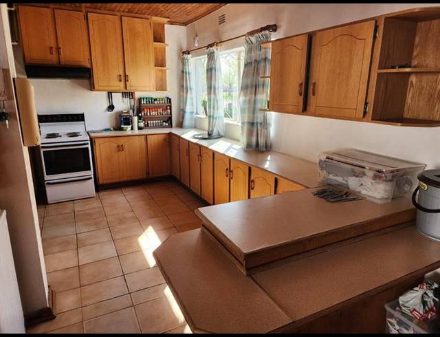4 BEDROOM HOUSE FOR SALE IN SASOLBURG EXT 12